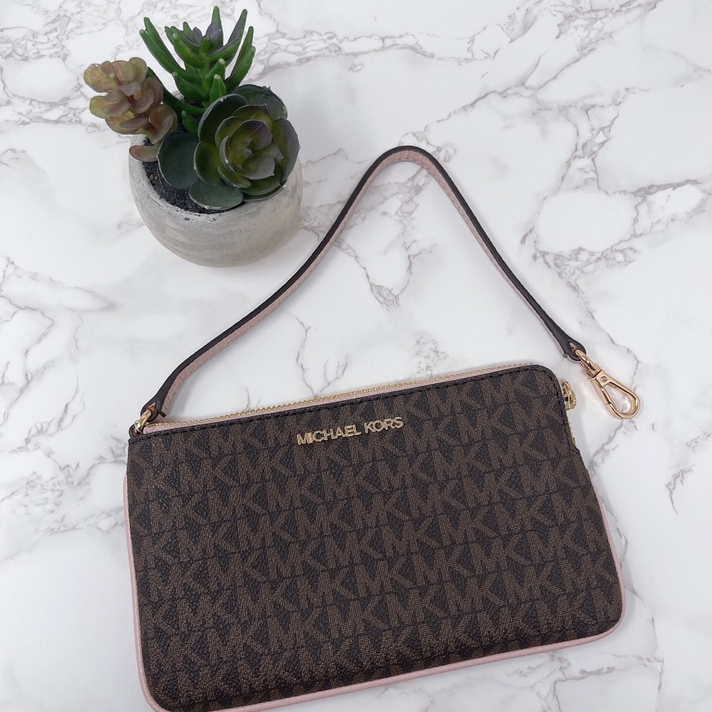 Michael Kors JST Large Top Zip Wristlet - Picture 6 of 8